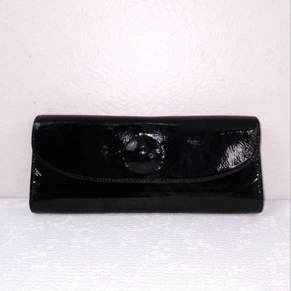 New! HOBO Eden Patent Leather Clutch - Picture 1 of 13